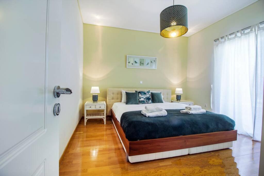 Spacious Apartment In Glyfada Close To The Sea Atenas Exterior foto